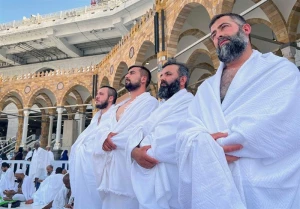 مدیریت زمان برای زائران عمره: 

بهره‌برداری بهینه از وقت در سرزمین وحی