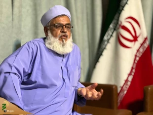 مسئول بعثه رهبری در دیدار علمای اهل سنت 

 11