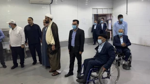 در مدینه منوره ؛
بازدید مسئول بعثه رهبری به همراه تعدادی از جانبازان از آشپزخانه مرکزی  3