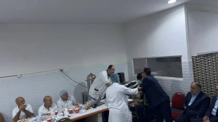 در مدینه منوره ؛
بازدید مسئول بعثه رهبری به همراه تعدادی از جانبازان از آشپزخانه مرکزی  2
