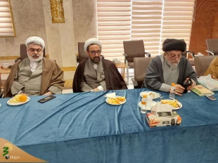 نماینده ولی فقیه در امور حج و زیارت : 

لزوم هم افزایی برای موفقیت های بیشتر در حج و زیارت 
 2