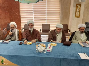 نماینده ولی فقیه در امور حج و زیارت : 

لزوم هم افزایی برای موفقیت های بیشتر در حج و زیارت 
 2