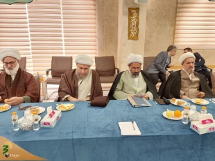 نماینده ولی فقیه در امور حج و زیارت : 

لزوم هم افزایی برای موفقیت های بیشتر در حج و زیارت 
 2