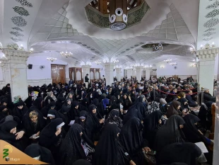 برگزاری دعای کمیل برای زائران ایرانی در نجف اشرف 4