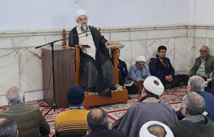 برگزاری دعای کمیل برای زائران ایرانی در نجف اشرف 6