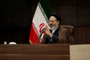 ممثل الولي الفقيه في شوون الحج و الزيارة؛ ينبغي أن يكون كلام سماحة القائد هو المحور و خارطة الطريق لنا جميعاً.