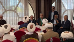 مسئول بعثه رهبری در مدینه ؛

انتقال 60 درصد زائران با قطار از مدینه به مکه   6