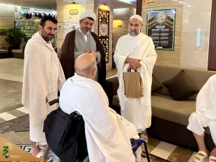 وارد شدن کاروان جانبازان به مکه:

 آوای ایثار و عشق در حریم پاک خانه خدا 13