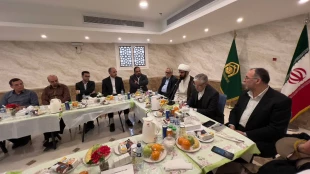 در بعثه مقام معظم رهبری مطرح شد ؛  

وزیر علوم: افزایش سهمیه عمره دانشجویی را پیگیری میکنم  2