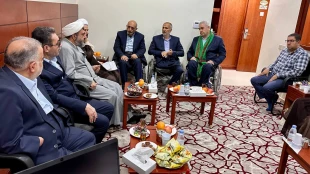 دیدار جانبازان و گروه تواشیح حضرت قمر بنی هاشم با حجت الاسلام اکبری در مکه 7