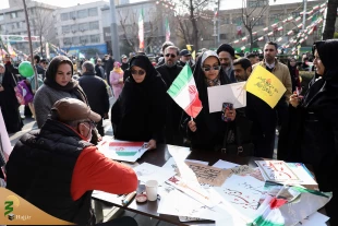 غرفه فرهنگی مجموعه حج و زیارت در راهپیمایی یوم الله ۲۲ بهمن 11