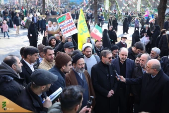 حضور در راهپیمایی پرشکوه ۲۲ بهمن ۱۴۰۳ 16