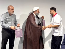 دیدار مسئولین بعثه رهبری و ستاد عمره از آشپزخانه مکه :

 تقدیر از خادمان زائرین در ایام شعبانیه 6