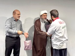 دیدار مسئولین بعثه رهبری و ستاد عمره از آشپزخانه مکه :

 تقدیر از خادمان زائرین در ایام شعبانیه 7