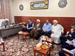 جلسه مسئولین فرهنگی هتل‌های مکه با حضور مسئول دفتر بعثه رهبری و کارشناس فرهنگی 5