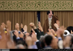 رهبر انقلاب در دیدار دانشمندان، متخصصان و مسئولان صنعت دفاعی کشور:

روز ۲۲ بهمن امسال یک قیام مردمی و یک حرکت بزرگ ملی بود