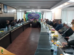 Supreme Leader's Representative in Hajj and Pilgrimage affairs
Dispatching Umrah pilgrims from Hormozgan to Taif airport
 3