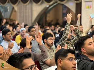 با حضور دانشجویان و کاروان بنیاد ملی نخبگان ؛

زمزمه دعای کمیل در شب نیمه شعبان در مدینه 5