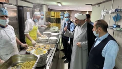 بازدید مسئولین بعثه رهبری از هتل واحه رفاهه: 

پیوندی معنوی میان زائران و یاد شهدا 11