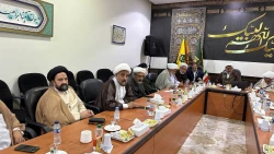 جلسه مستمر مسئولین بعثه رهبری با خادمان فرهنگی؛ 

تأکید بر ضرورت وحدت اسلامی  3
