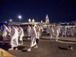 میقات عشق، مسجد شجره؛ دانشجویان با احرام، سفر حج را آغاز کردند 2