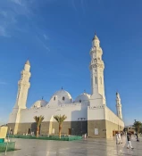 صبح جمعه‌ در اولین مسجد اسلام در مدینه 4