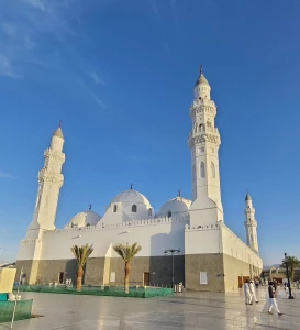 صبح جمعه‌ در اولین مسجد اسلام در مدینه