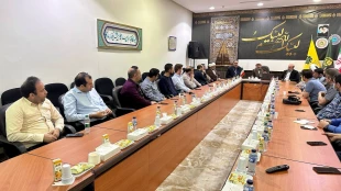 نشست مسئول دفتر بعثه رهبری و مسئولین ستاد مکه با نخبگان دانشجویی عمره گزار:

 تأکید بر جایگاه اخلاق و ویژگی‌های معنوی در حج 5