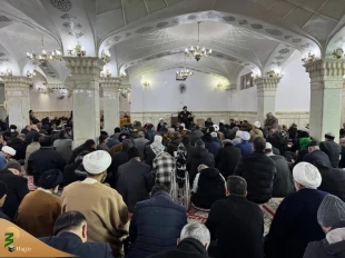 ممثل الولی الفقیه فی شوون الحج و الزیارة؛ إن الکرامة العظیمة للسید حسن نصر الله هی ثمرة ثبات صادق على طریق الحق. 3
