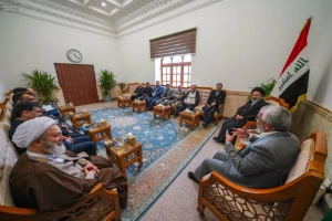 لقاء ممثل الولي الفقية في شؤون الحج و الزيارة مع سادن الحرم العلوي الشريف
عزم العتبة العلوية على إحياء الذكرى الألفيّة لتأسيس الحوزة العلمية في النجف