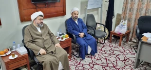 بررسی مسائل دانشجویان در دیدار رئیس ستاد عمره و عتبات دانشجویی با مسئول دفتر بعثه در مکه 4