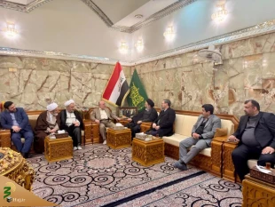 Supreme Leader's Representative in Hajj and Pilgrimage affairs meets with the custodian of the Sahla Mosque 3