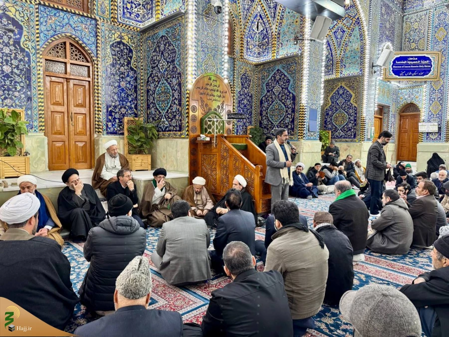 حجت‌الاسلام والمسلمین نواب در حرم مطهر امام حسین(ع):

مقبره سید حسن نصرالله کربلای دیگری برای هدایت انسان‌ها خواهد شد 4
