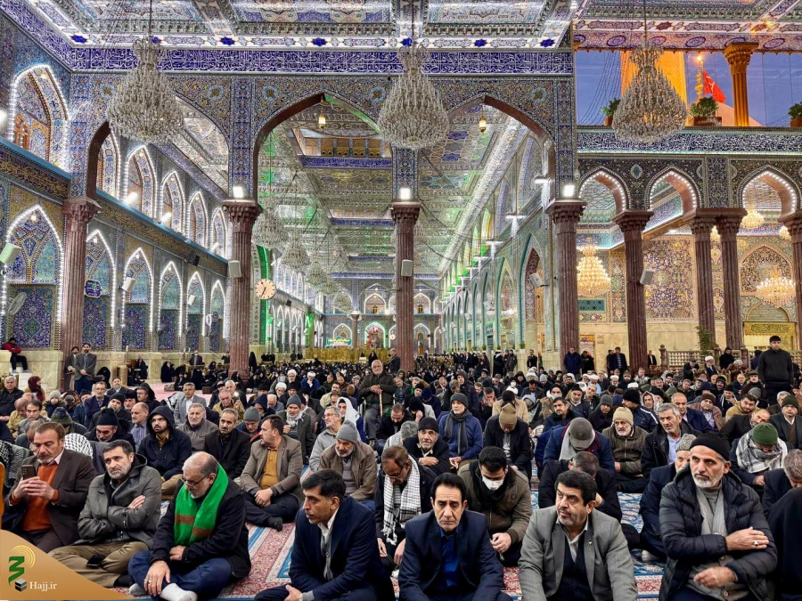 حجت‌الاسلام والمسلمین نواب در حرم مطهر امام حسین(ع):

مقبره سید حسن نصرالله کربلای دیگری برای هدایت انسان‌ها خواهد شد 5