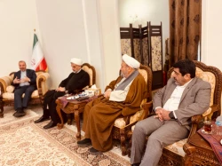 دیدار نماینده ولی فقیه در امور حج و زیارت با سفیر ایران در عراق برای پیگیری خدمات بیشتر به زائرین 9