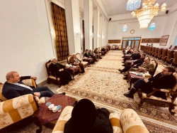 دیدار نماینده ولی فقیه در امور حج و زیارت با سفیر ایران در عراق برای پیگیری خدمات بیشتر به زائرین 10
