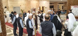 استقبال مسئول دفتر نمایندگی بعثه در مکه مکرمه از کاروان دختران دانش‌آموز عمره‌گزار 10