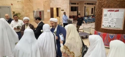 استقبال مسئول دفتر نمایندگی بعثه در مکه مکرمه از کاروان دختران دانش‌آموز عمره‌گزار 10
