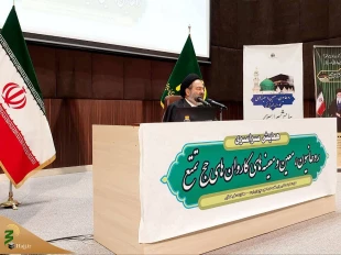 نماینده ولی فقیه در همایش روحانیون، معین و معینه‌های حج ۱۴۰۴

میانگین سنی زائران حج سال آینده ۵۷ سال است
 2