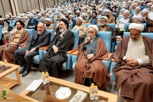 نماینده ولی فقیه در همایش روحانیون، معین و معینه‌های حج ۱۴۰۴

میانگین سنی زائران حج سال آینده ۵۷ سال است
 3