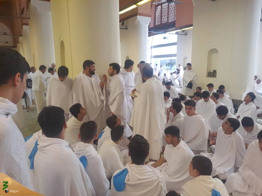 وداع آخرین کاروان دانش‌آموزی با مدینه؛ دانش آموزان راهی مکه مکرمه شدند 11