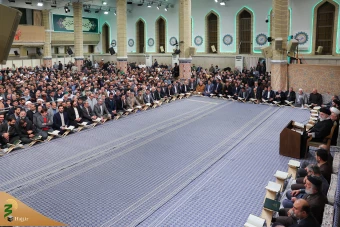 محفل انس با قرآن کریم در حضور رهبر معظم انقلاب 16
