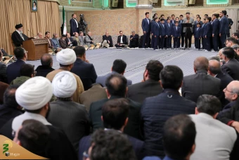 محفل انس با قرآن کریم در حضور رهبر معظم انقلاب 94