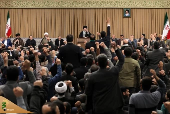 محفل انس با قرآن کریم در حضور رهبر معظم انقلاب 50