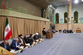 محفل انس با قرآن کریم در حضور رهبر معظم انقلاب 90