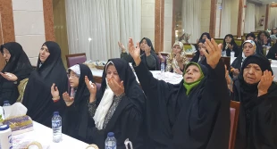 حال و هوای زائران مدینه در دعای کمیل 4