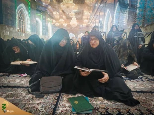 در مراسم دعای ندبه کربلا
دستان استغاثه برای تعجیل در فرج بلند شد 2