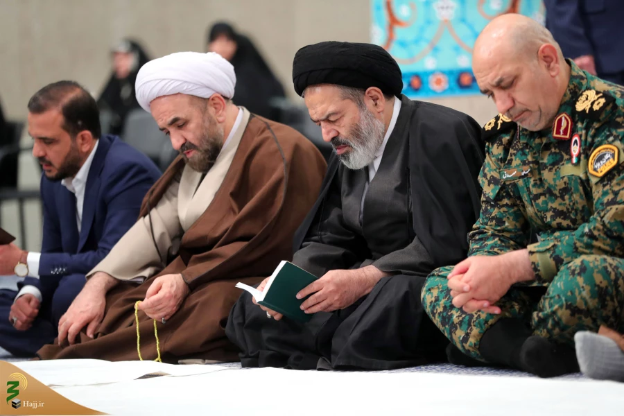 دیدار کارگزاران نظام با رهبر معظم انقلاب اسلامی 12