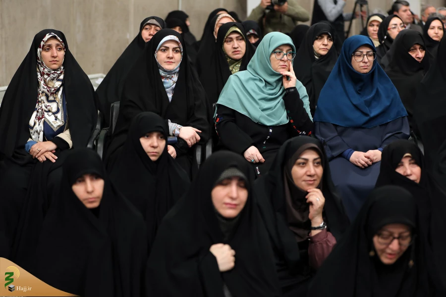 دیدار کارگزاران نظام با رهبر معظم انقلاب اسلامی 42