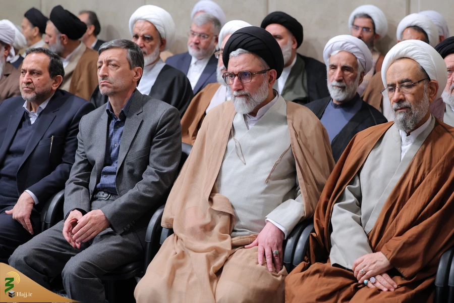 دیدار کارگزاران نظام با رهبر معظم انقلاب اسلامی 50